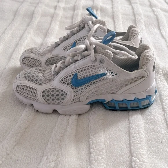 Nike women’s Air Zoom Spiridon Cage 2 'White University Blue' - Picture 3 of 7